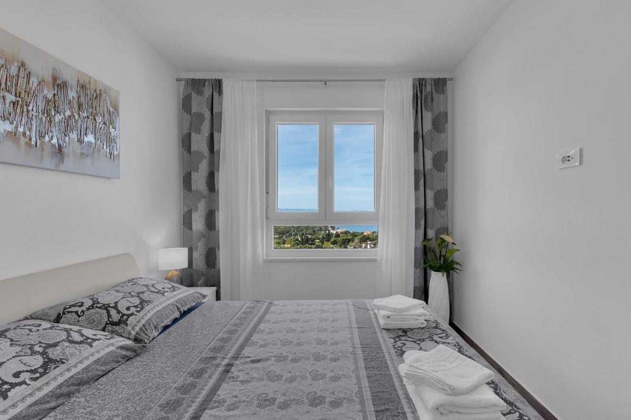 Apartment Navis, Sea View Макарська Екстер'єр фото