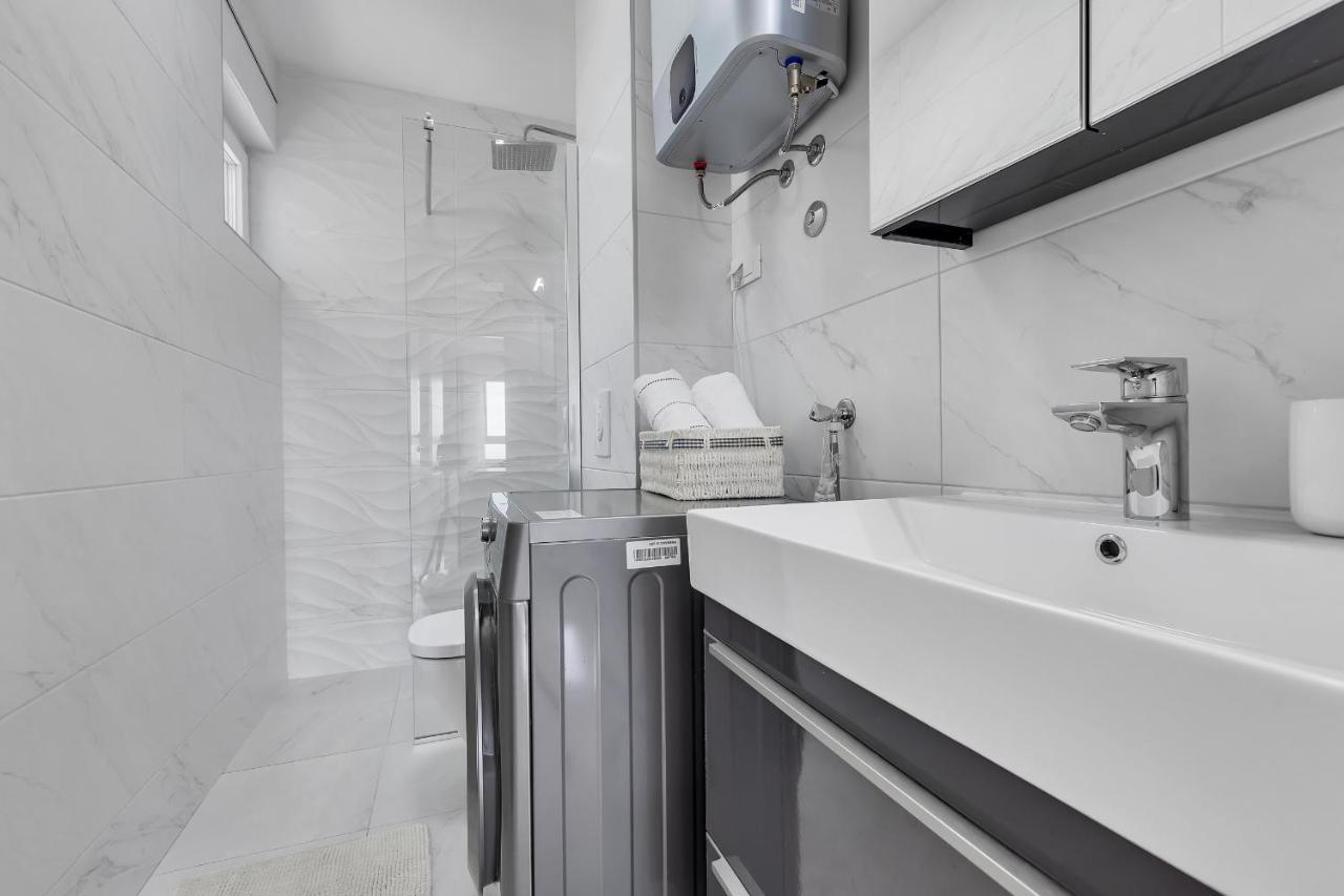 Apartment Navis, Sea View Макарська Екстер'єр фото
